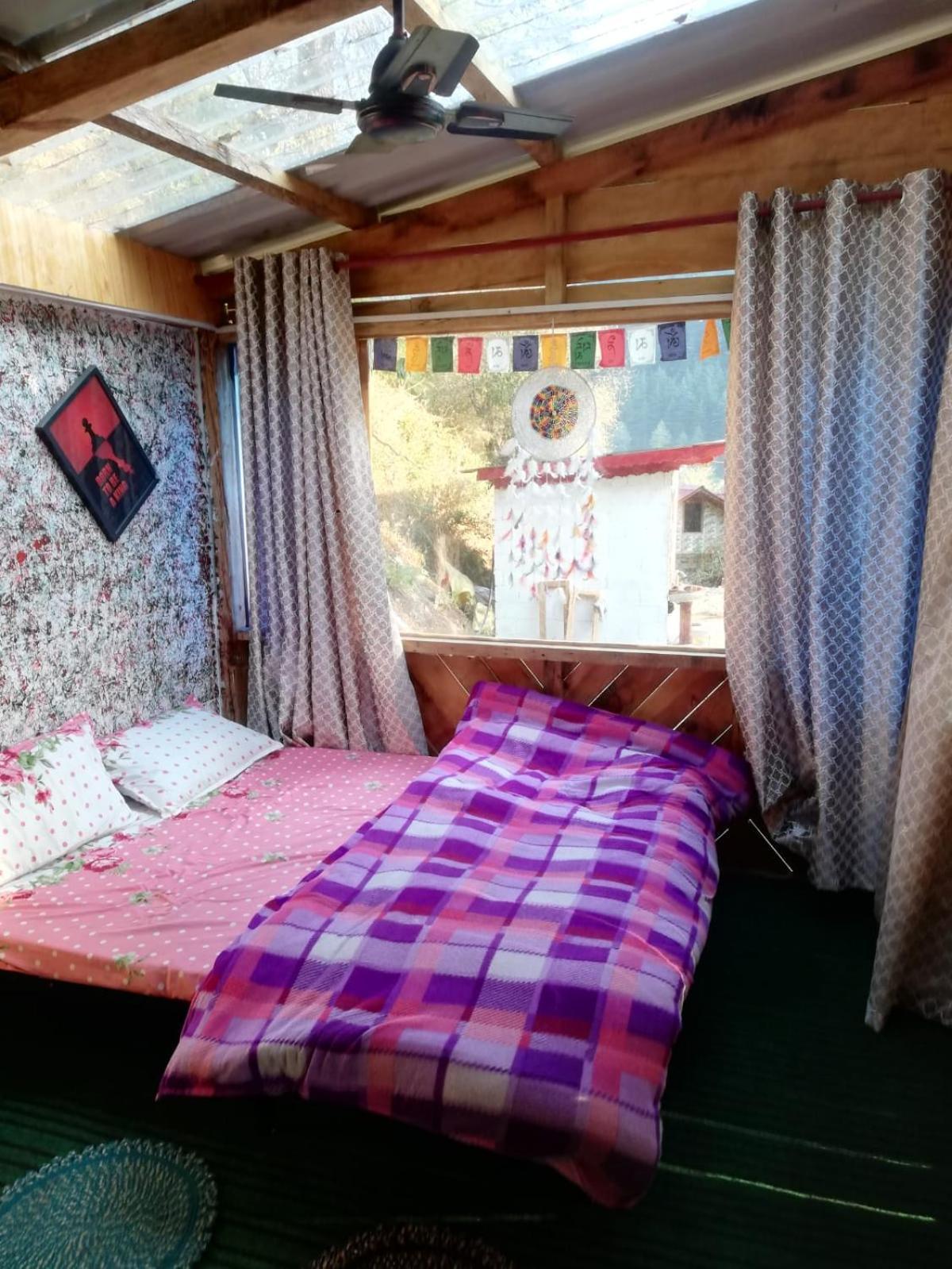 Shanti People Huts & Camp Kasol Chambre photo