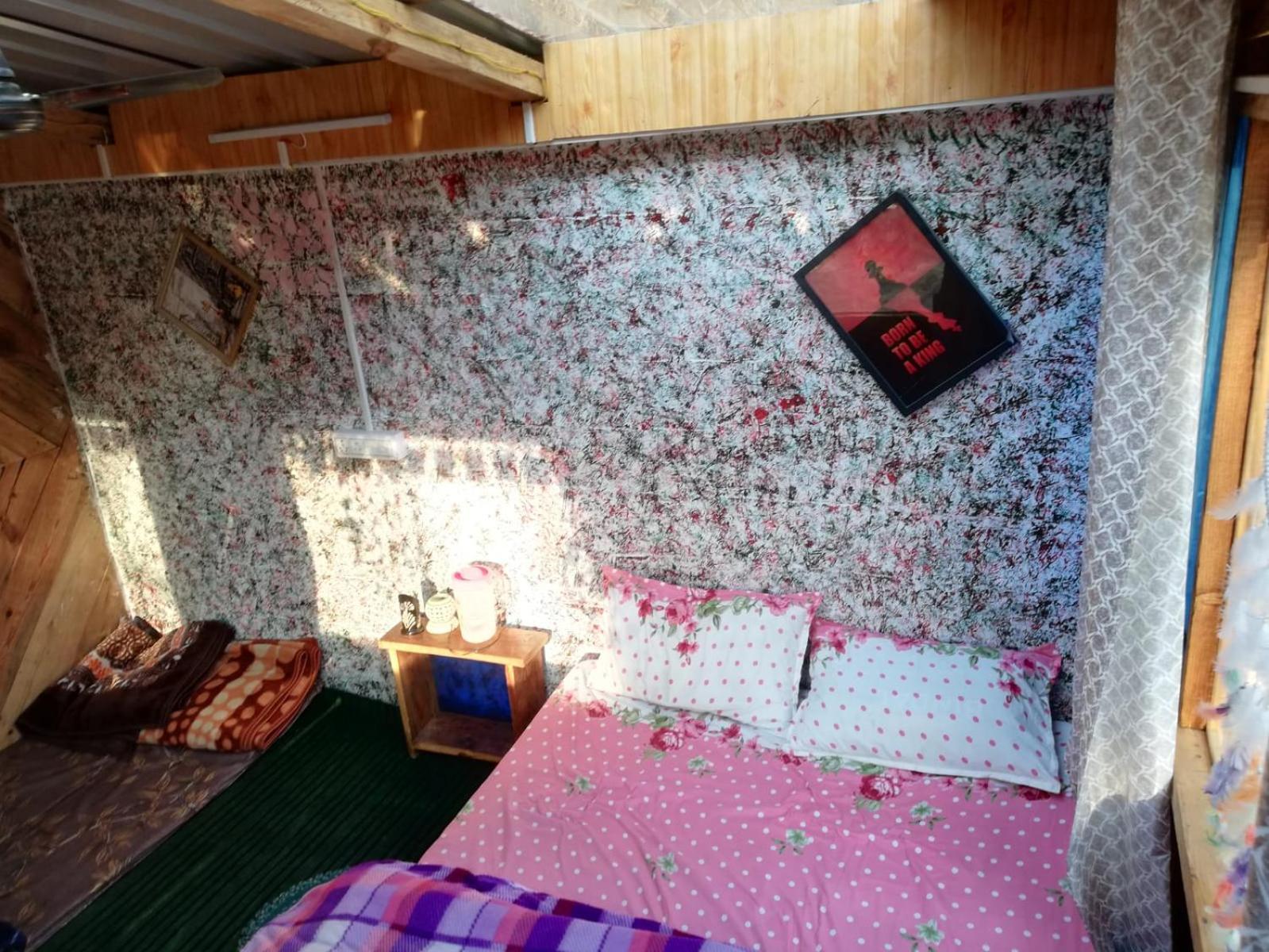 Shanti People Huts & Camp Kasol Chambre photo